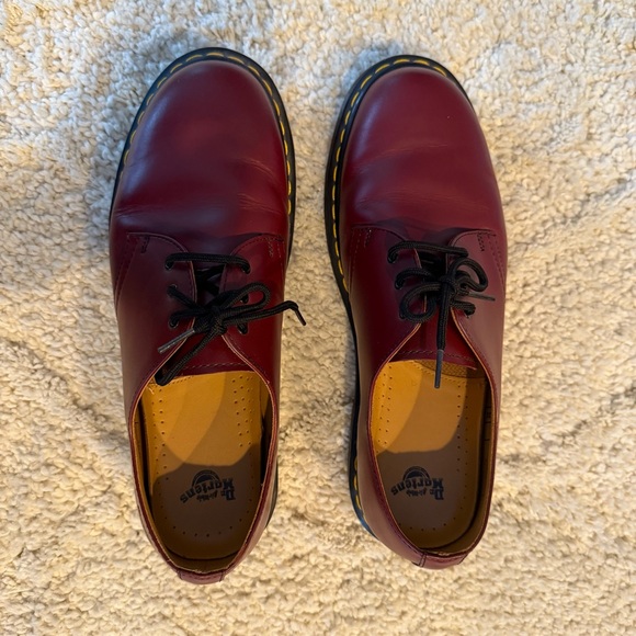 1461 Smooth Leather Dr. Martens Oxford Shoes - Picture 3 of 9